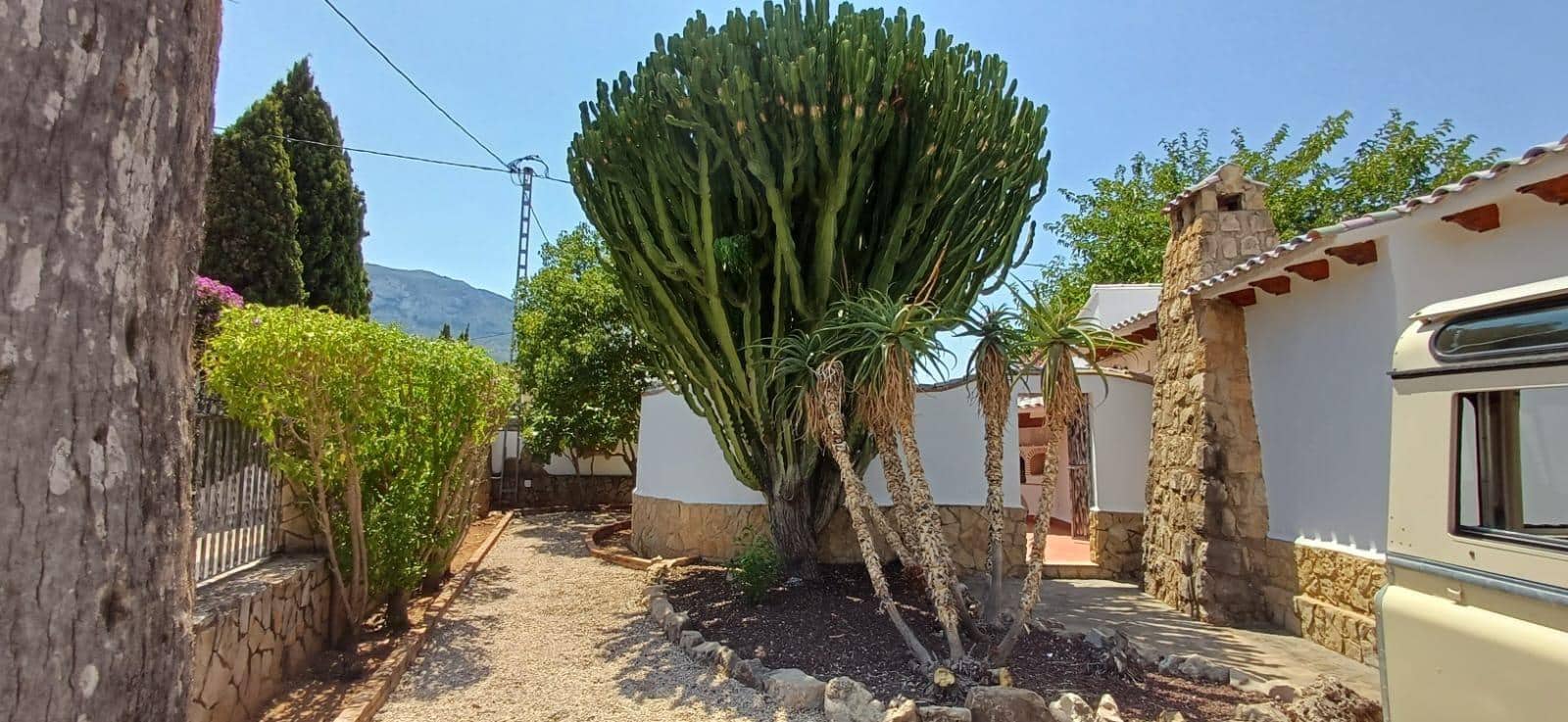 3 camera da letto Villa da affittare in Denia con garage - 1.500 € (Rif: 9998912)