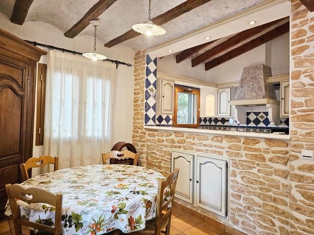 3 camera da letto Villa da affittare in El Montgó, Dénia con garage - 1.500 € (Rif: 9998912)