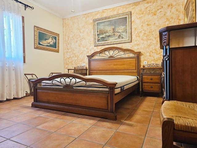 3 camera da letto Villa da affittare in El Montgó, Dénia con garage - 1.500 € (Rif: 9998912)