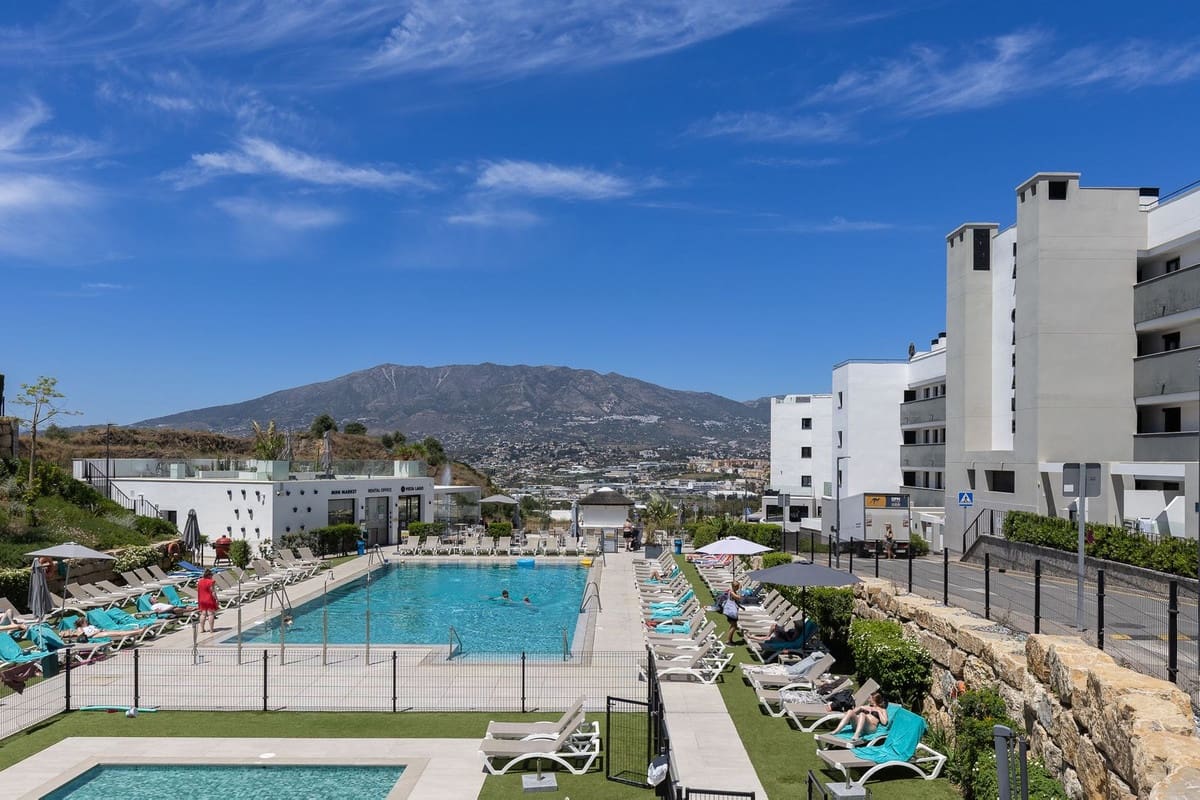 3 bedroom Apartment for sale in Mijas with pool garage - € 469,000 (Ref: 10027580)