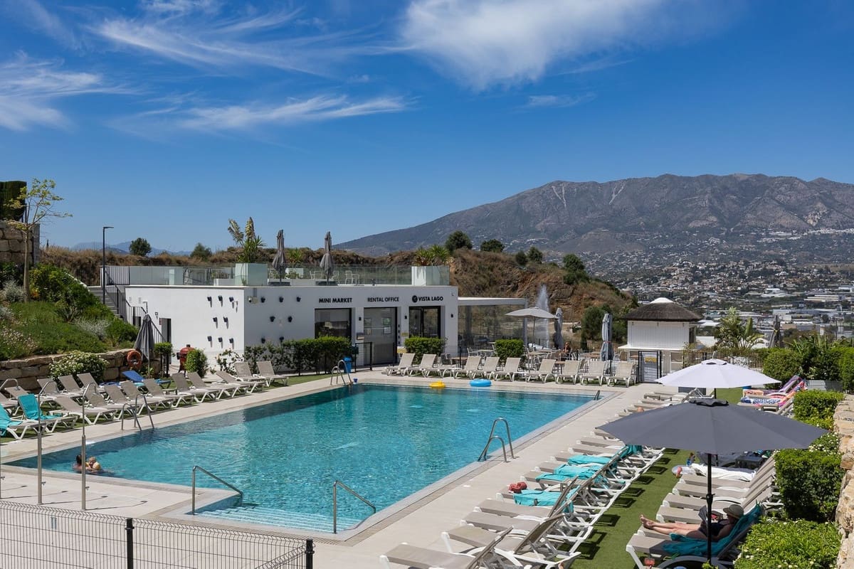 3 bedroom Apartment for sale in Mijas with pool garage - € 469,000 (Ref: 10027580)