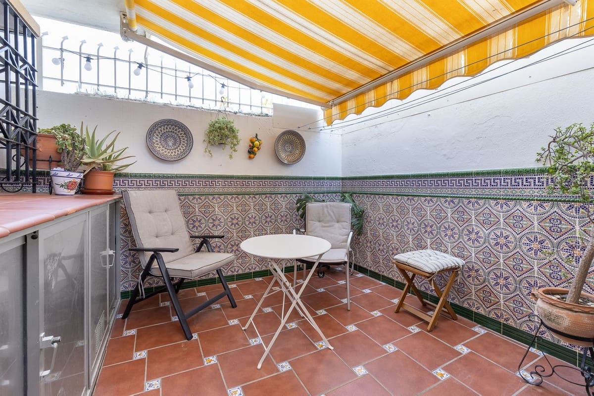 4 bedroom Townhouse for sale in Torremolinos with garage - € 499,000 (Ref: 10043530)