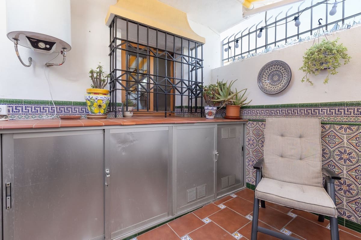 4 bedroom Townhouse for sale in Torremolinos with garage - € 499,000 (Ref: 10043530)