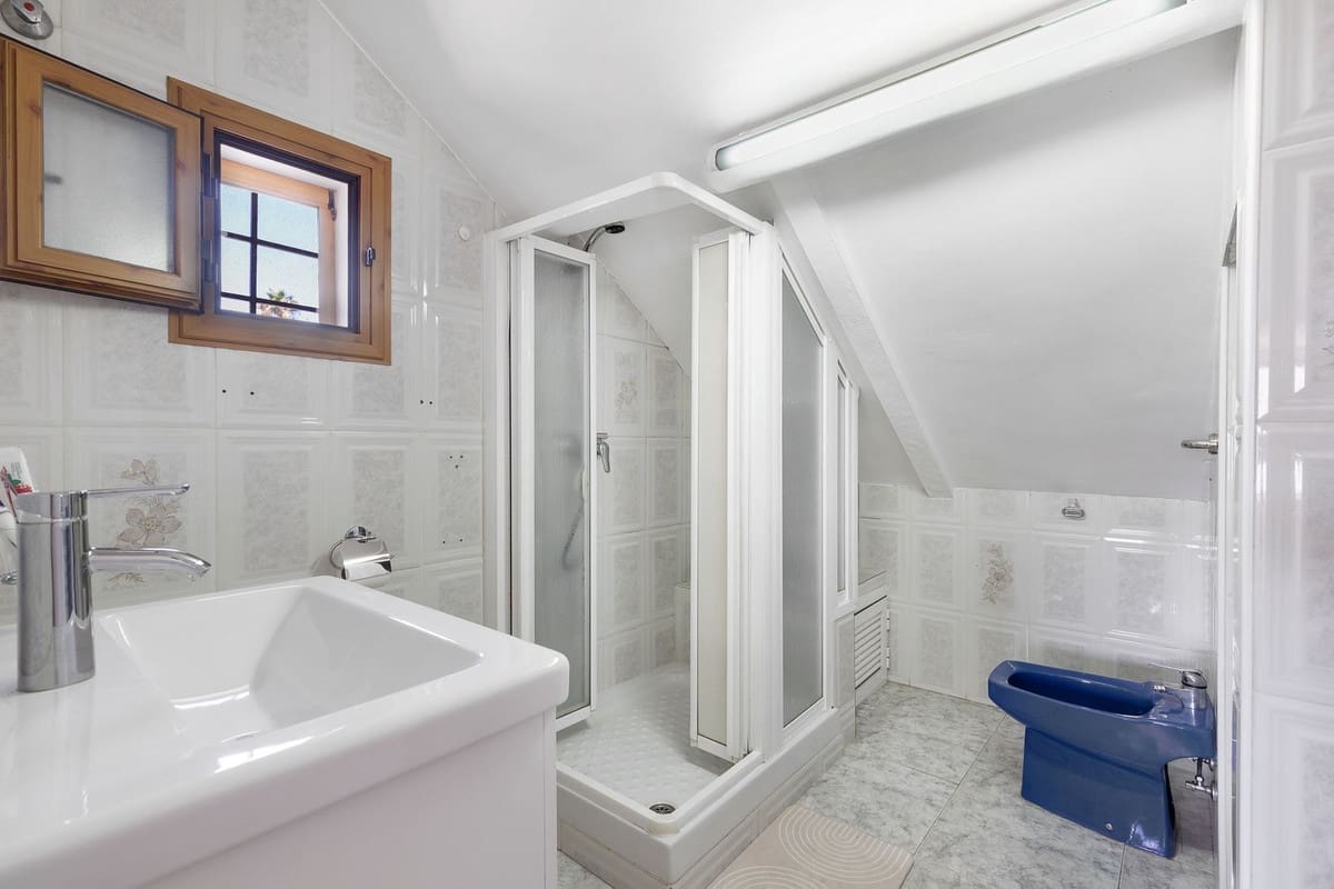 4 bedroom Townhouse for sale in Torremolinos with garage - € 499,000 (Ref: 10043530)