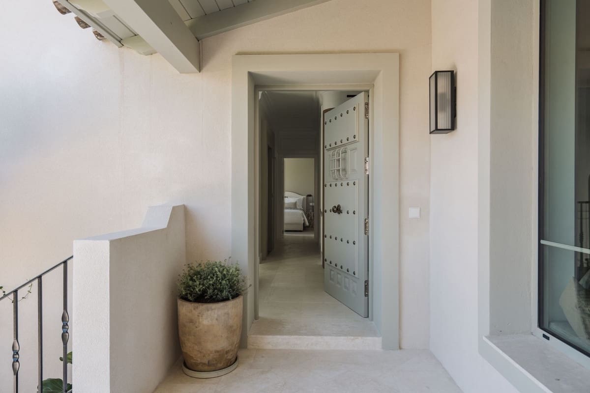 5 camera da letto Villa in vendita in Nueva Andalucia con piscina garage - 5.495.000 € (Rif: 10121073)