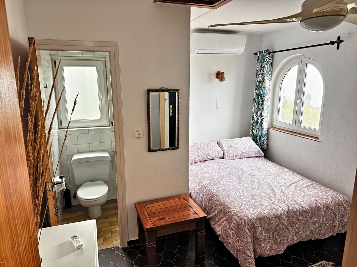 Chalet de 4 habitaciones en Valtocado en venta con piscina garaje - 895.000 € (Ref: 10134916)