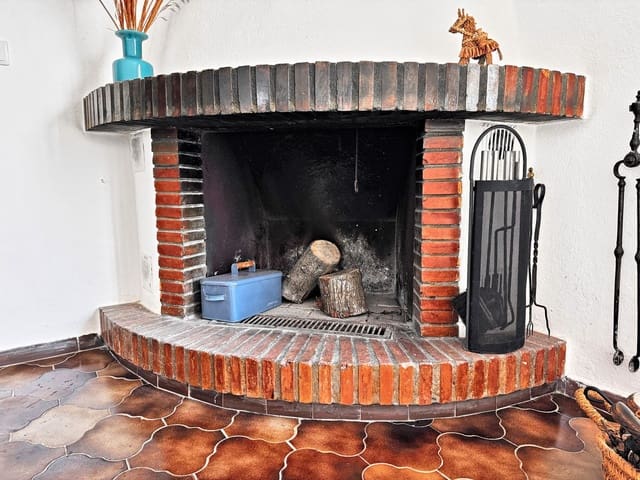 4 bedroom Villa for sale in Valtocado, Mijas with pool garage - € 895,000 (Ref: 10134916)