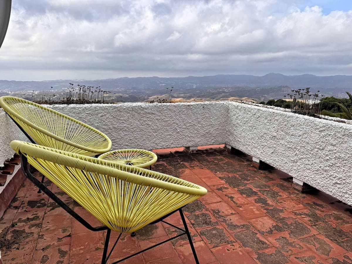 Chalet de 4 habitaciones en Valtocado en venta con piscina garaje - 895.000 € (Ref: 10134916)