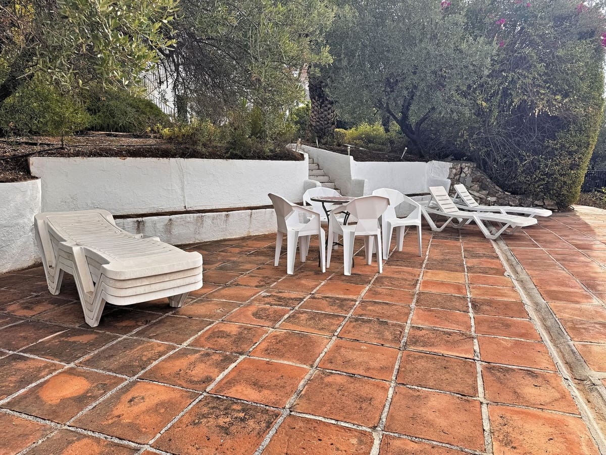 Chalet de 4 habitaciones en Valtocado en venta con piscina garaje - 895.000 € (Ref: 10134916)