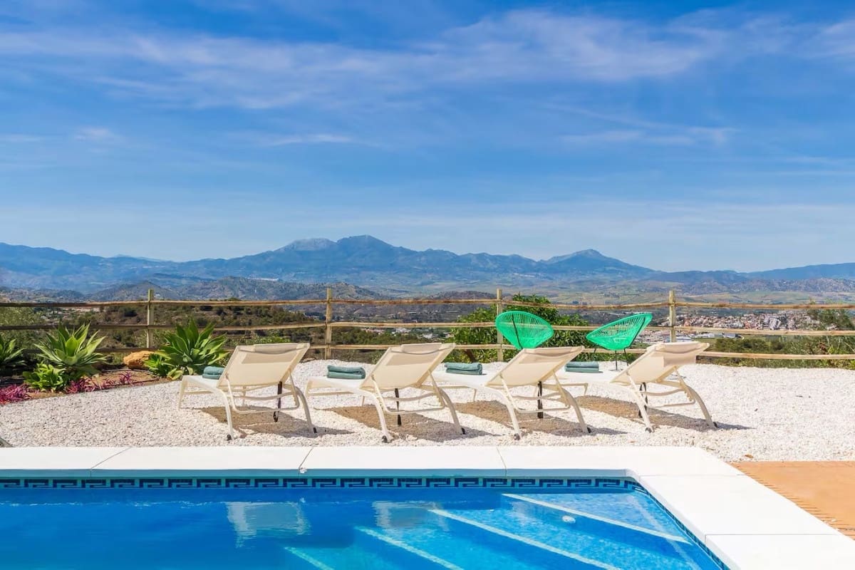 3 camera da letto Villa in vendita in Coin con piscina - 365.000 € (Rif: 10134917)