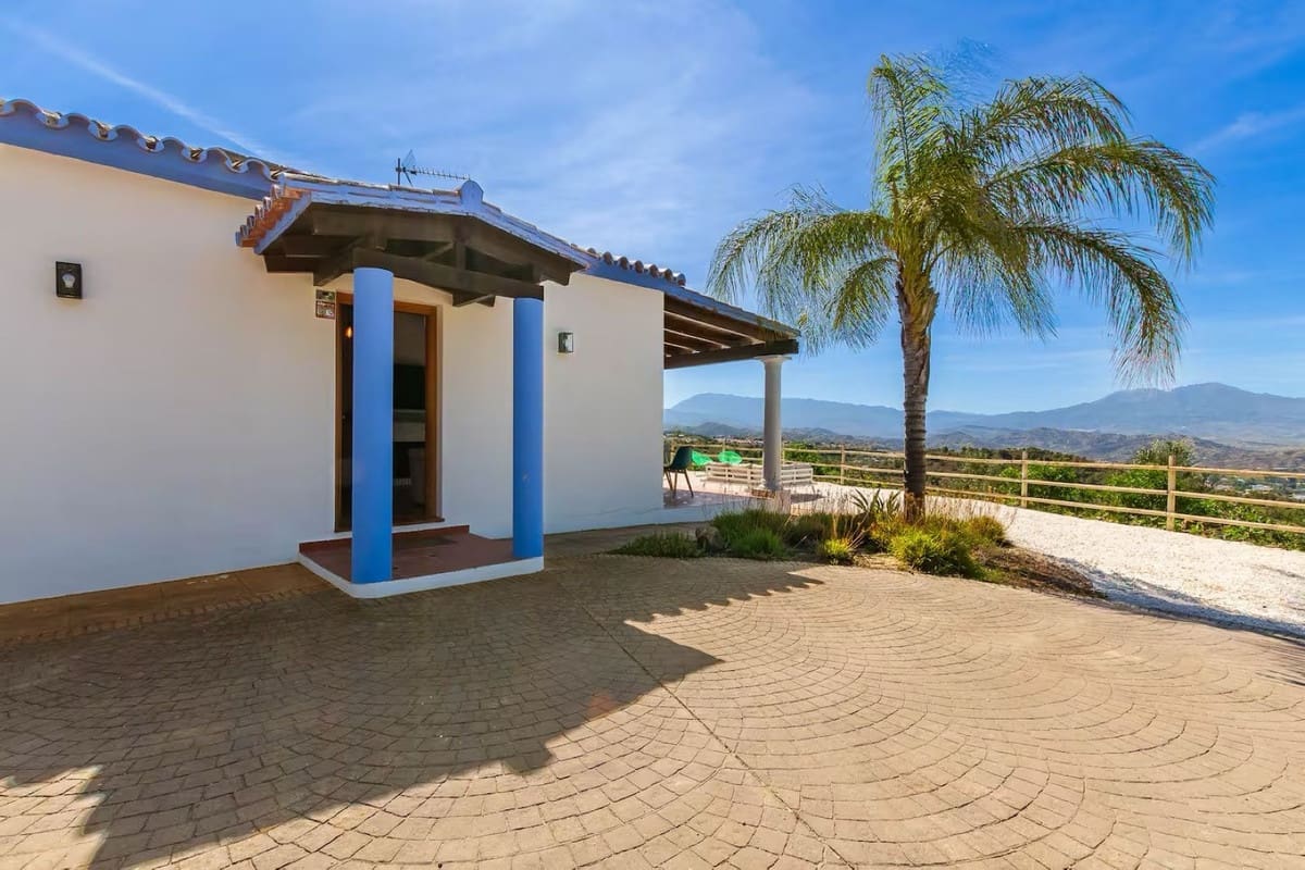 3 camera da letto Villa in vendita in Coin con piscina - 365.000 € (Rif: 10134917)