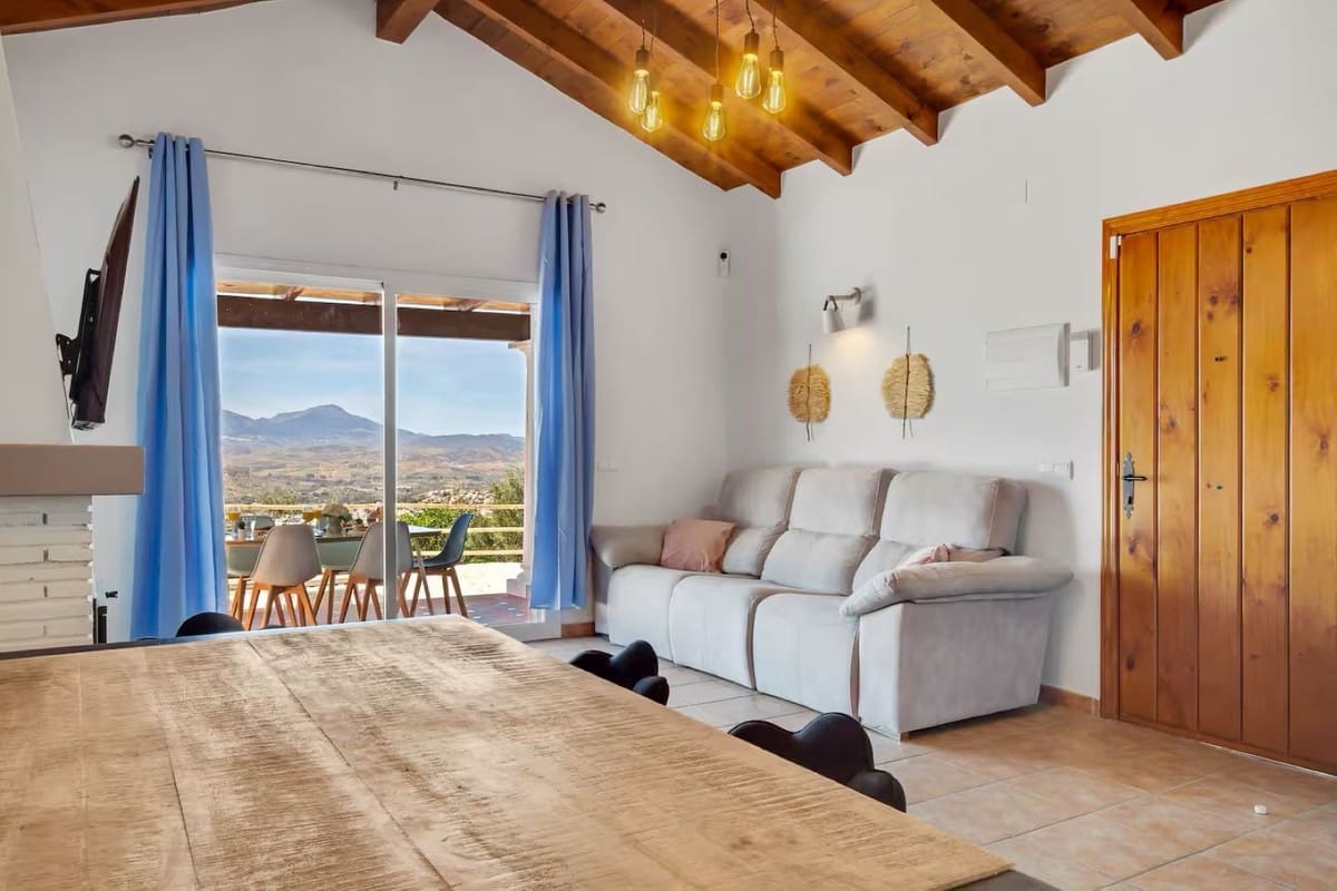3 camera da letto Villa in vendita in Coin con piscina - 365.000 € (Rif: 10134917)