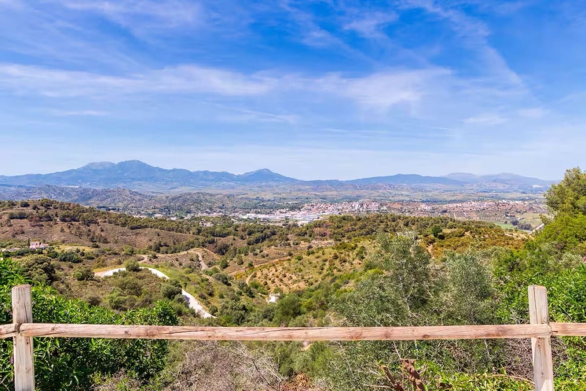 3 camera da letto Villa in vendita in Coin con piscina - 365.000 € (Rif: 10134917)