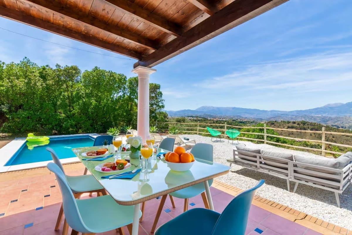 3 camera da letto Villa in vendita in Coin con piscina - 365.000 € (Rif: 10134917)