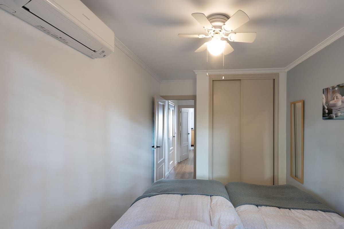 2 soveværelse Strandlejlighed til salg i Torremolinos med swimmingpool garage - € 445.000 (Ref: 10148253)