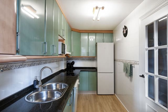 2 soveværelse Strandlejlighed til salg i Torremolinos med swimmingpool garage - € 445.000 (Ref: 10148253)