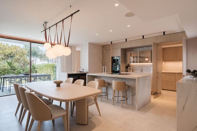 4 slaapkamer Flat te koop in Nueva Andalucia, Marbella met zwembad garage - € 2.595.000 (Ref: 10179220)