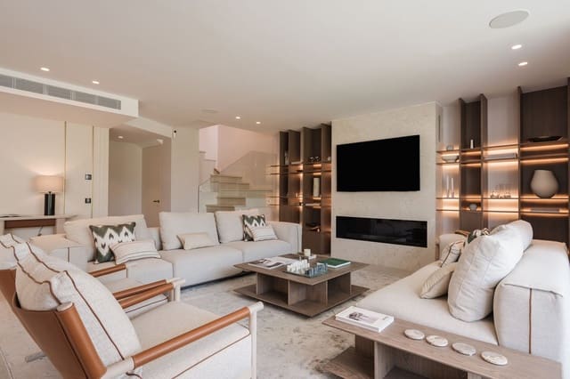 4 slaapkamer Flat te koop in Nueva Andalucia, Marbella met zwembad garage - € 2.595.000 (Ref: 10179220)