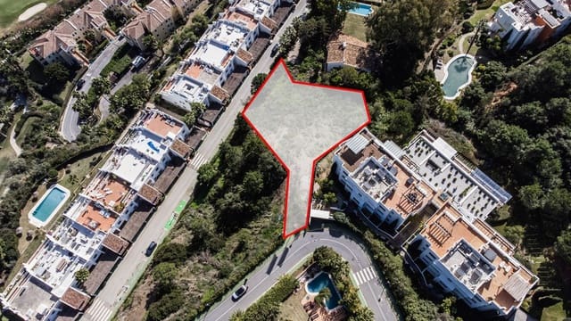 Villa zu verkaufen in Benahavís mit Pool - 1.200.000 € (Ref: 7423888)