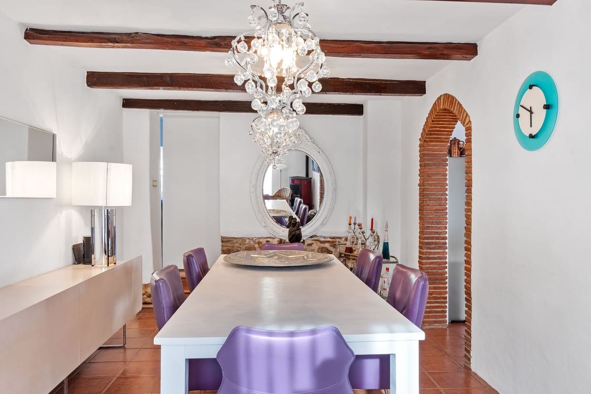 6 soveværelse Finca/Landehus til salg i Casarabonela - € 1.080.000 (Ref: 7867448)