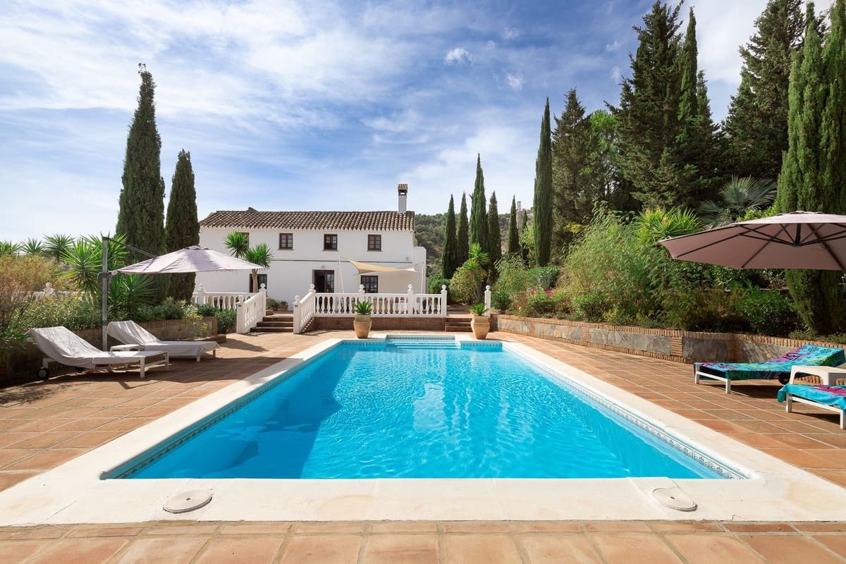 6 soveværelse Finca/Landehus til salg i Casarabonela - € 1.080.000 (Ref: 7867448)