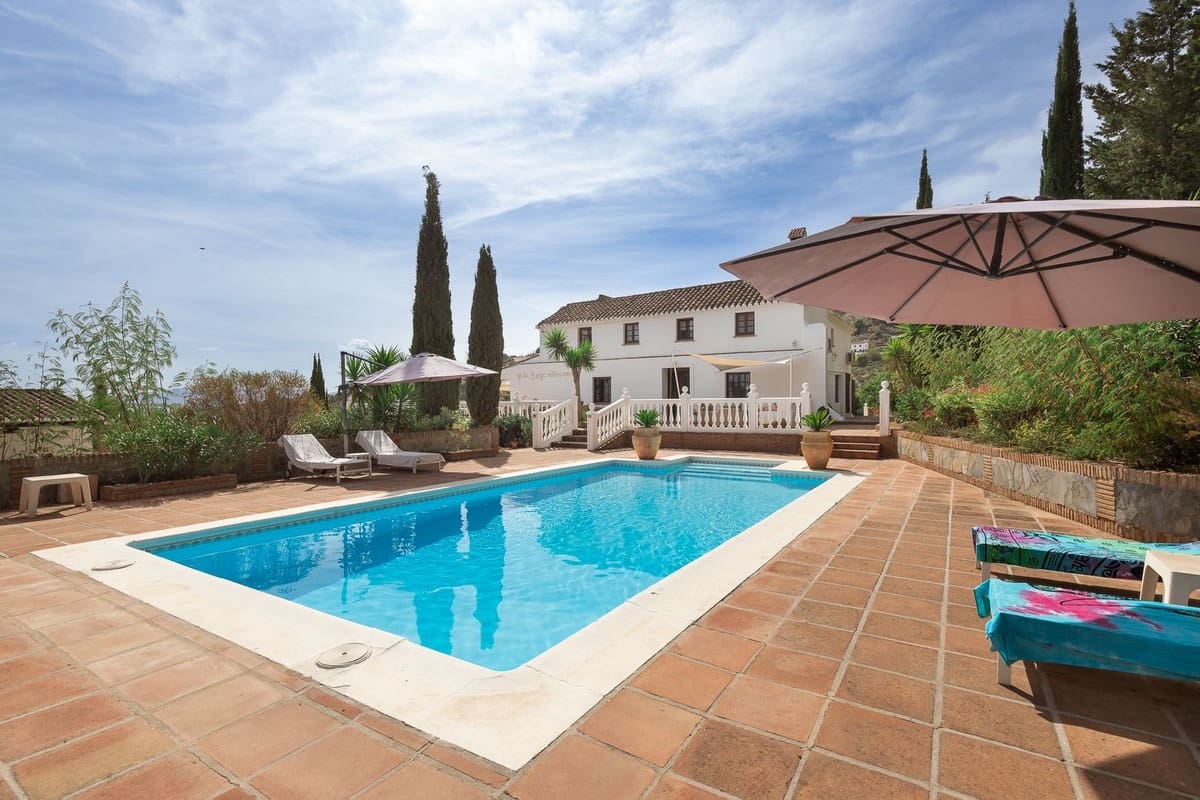 6 soveværelse Finca/Landehus til salg i Casarabonela - € 1.080.000 (Ref: 7867448)