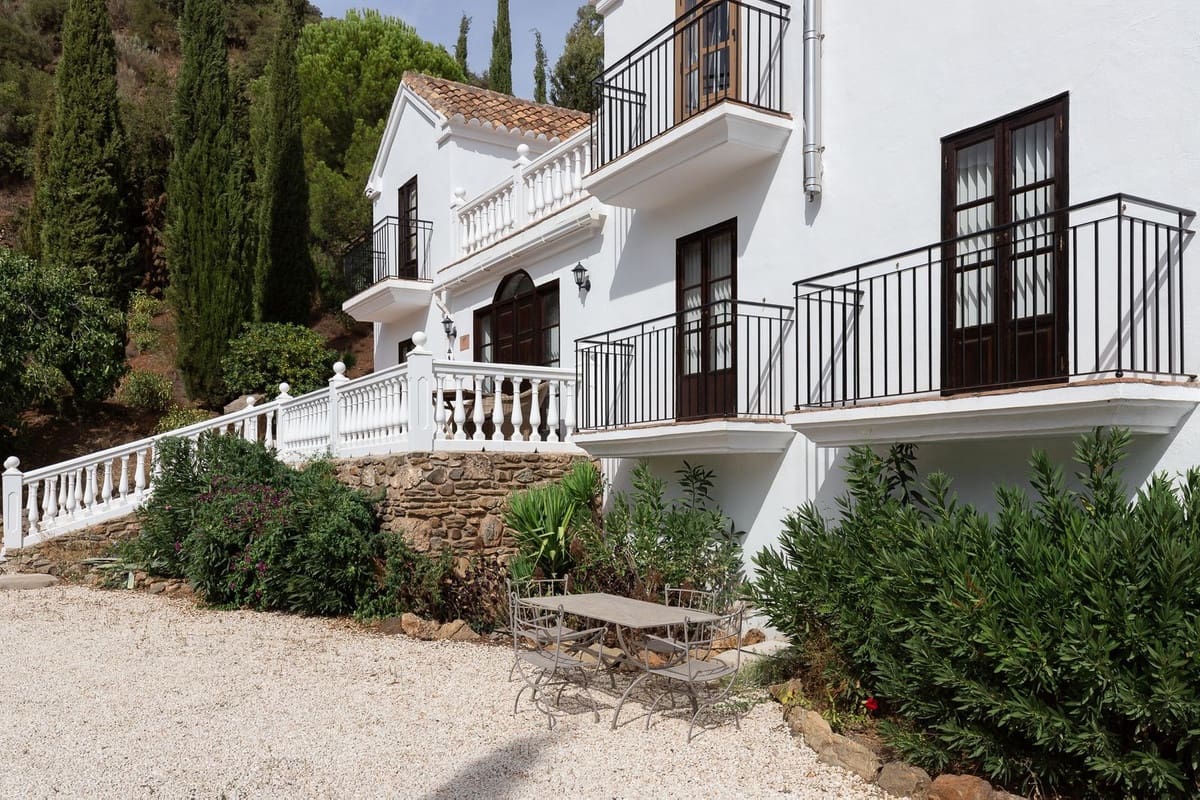 6 soveværelse Finca/Landehus til salg i Casarabonela - € 1.080.000 (Ref: 7867448)