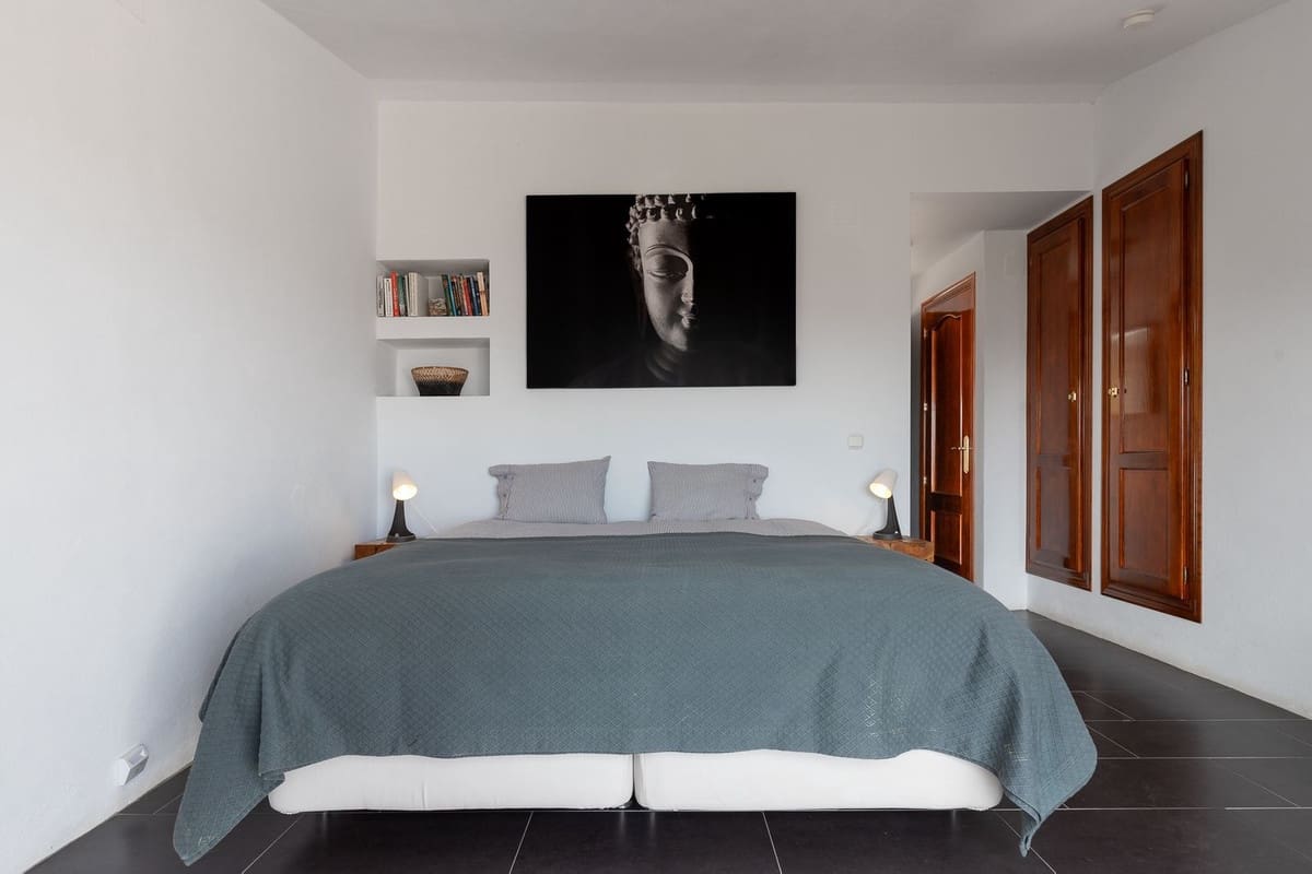 6 soveværelse Finca/Landehus til salg i Casarabonela med swimmingpool garage - € 1.080.000 (Ref: 8098027)