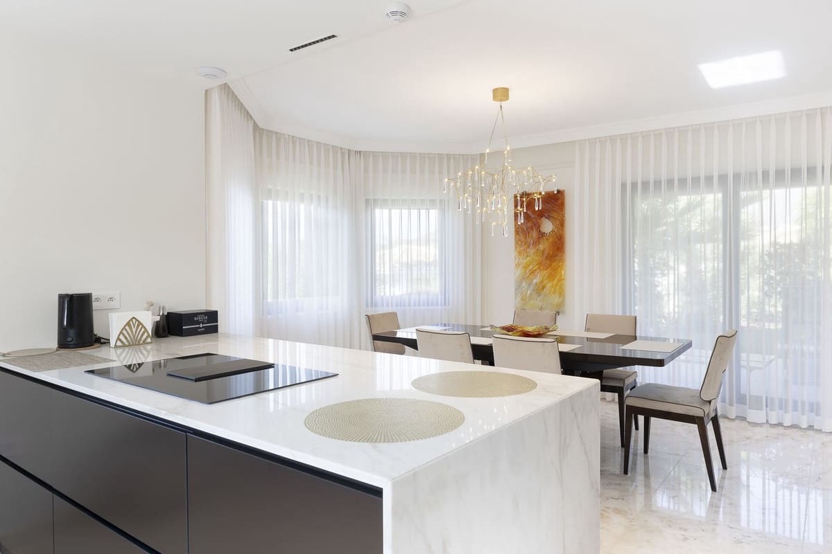 6 soverom Villa til salgs i Mijas Golf med garasje - € 2 700 000 (Ref: 8644094)