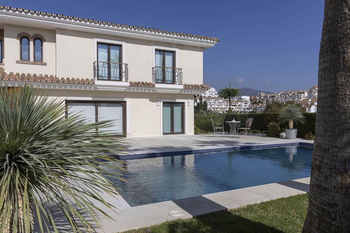 6 soverom Villa til salgs i Mijas Golf med garasje - € 2 700 000 (Ref: 8644094)