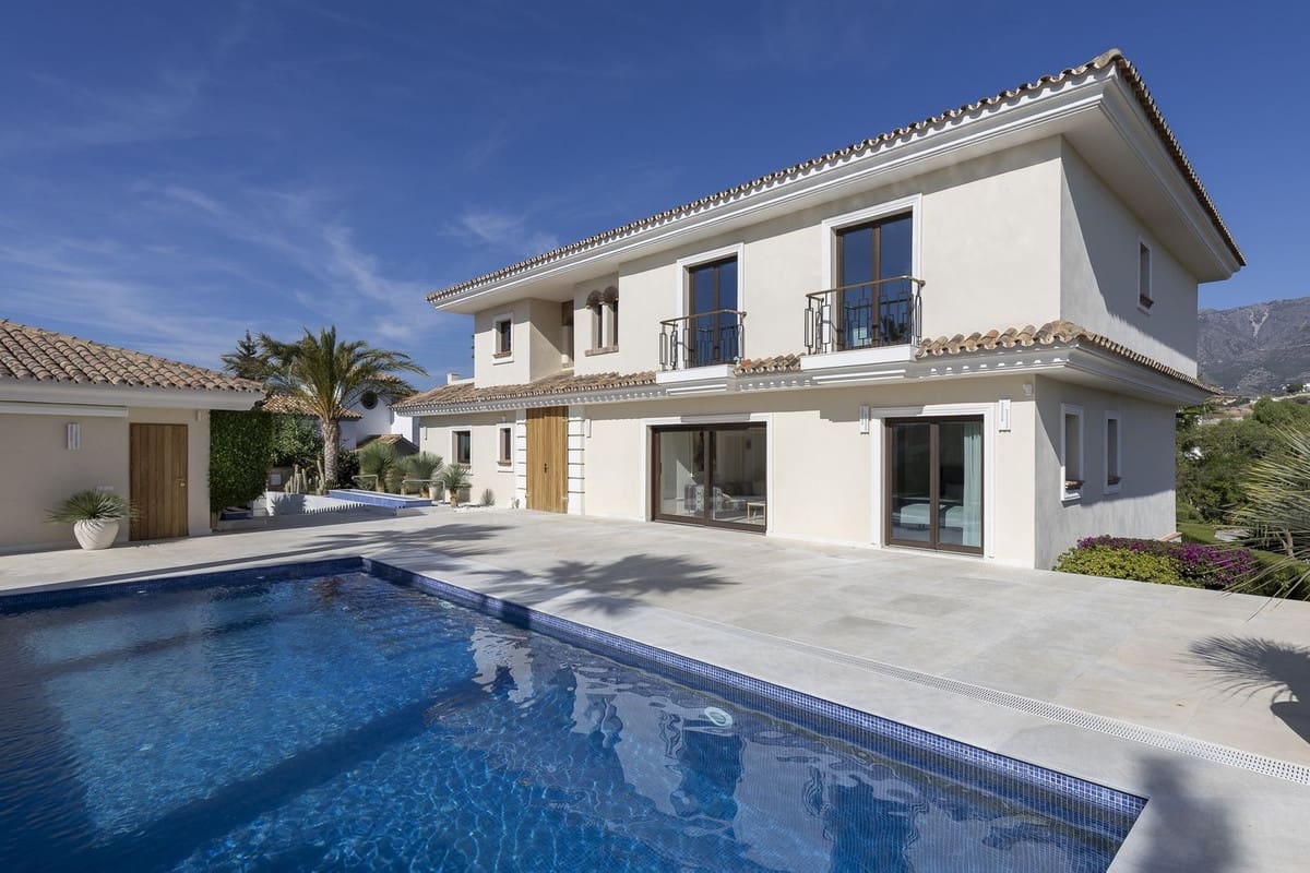 6 soverom Villa til salgs i Mijas Golf med garasje - € 2 700 000 (Ref: 8644094)