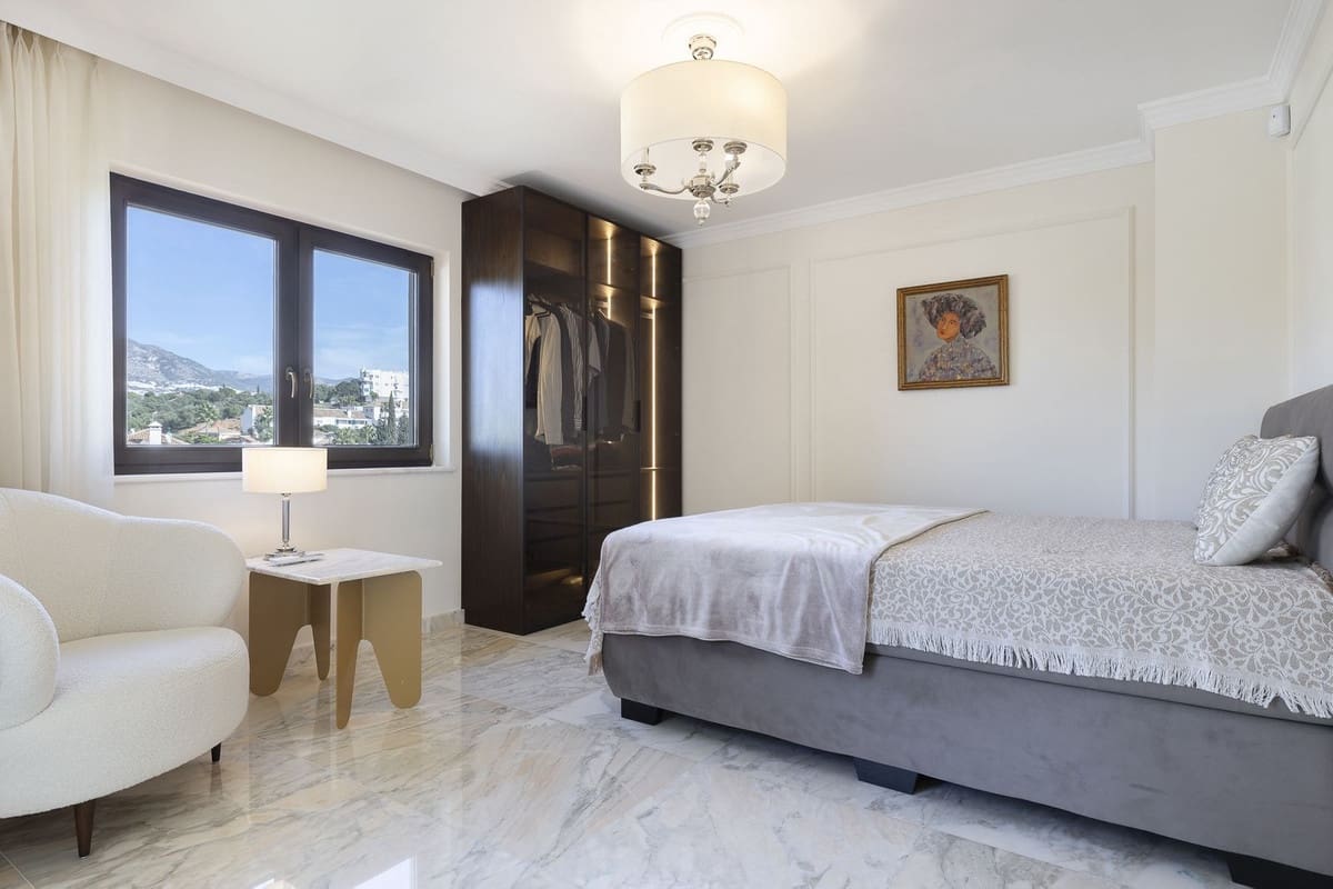 6 soverom Villa til salgs i Mijas Golf med garasje - € 2 700 000 (Ref: 8644094)