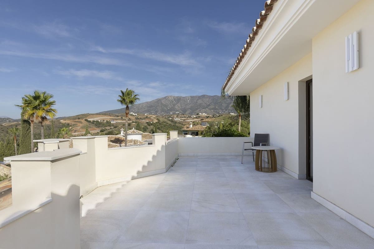 6 soverom Villa til salgs i Mijas Golf med garasje - € 2 300 000 (Ref: 8644094)