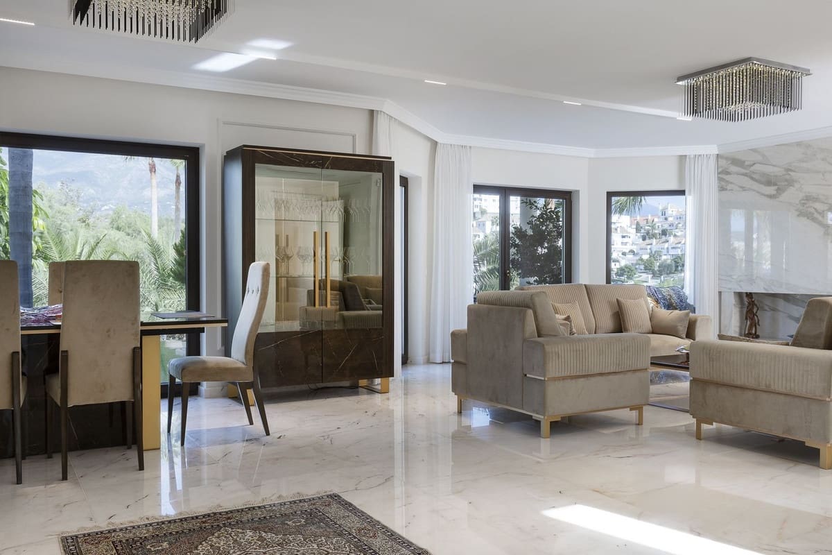 6 sypialnia Willa na sprzedaż w Mijas Golf z garażem - 2 300 000 € (Ref: 8644094)