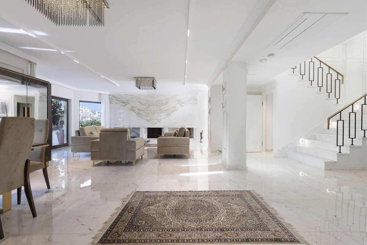 6 sypialnia Willa na sprzedaż w Mijas Golf z garażem - 2 300 000 € (Ref: 8644094)