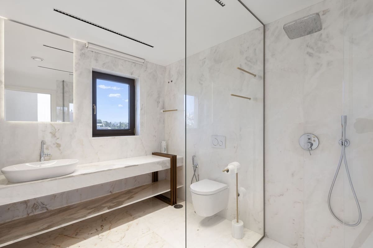 6 sypialnia Willa na sprzedaż w Mijas Golf z garażem - 2 300 000 € (Ref: 8644094)