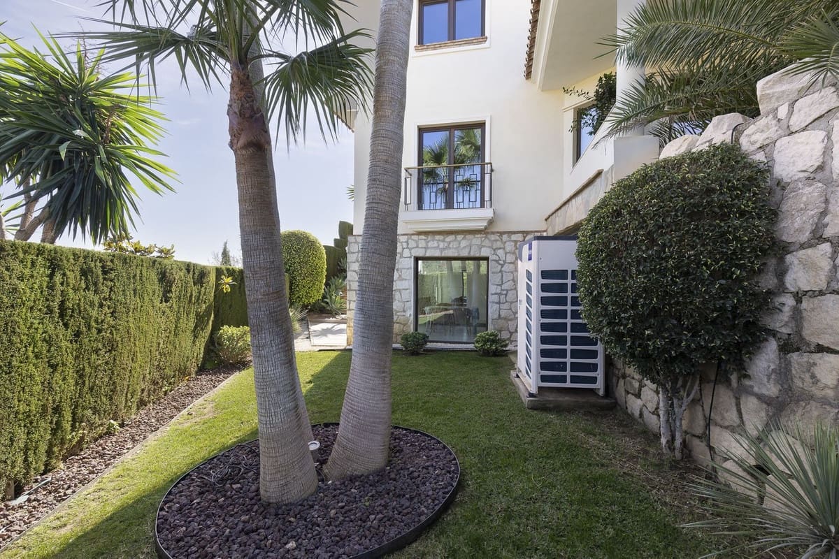 6 sypialnia Willa na sprzedaż w Mijas Golf z garażem - 2 300 000 € (Ref: 8644094)