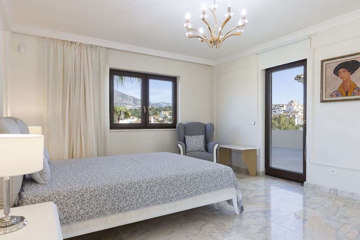 Chalet de 6 habitaciones en Mijas Golf en venta con garaje - 2.300.000 € (Ref: 8644094)