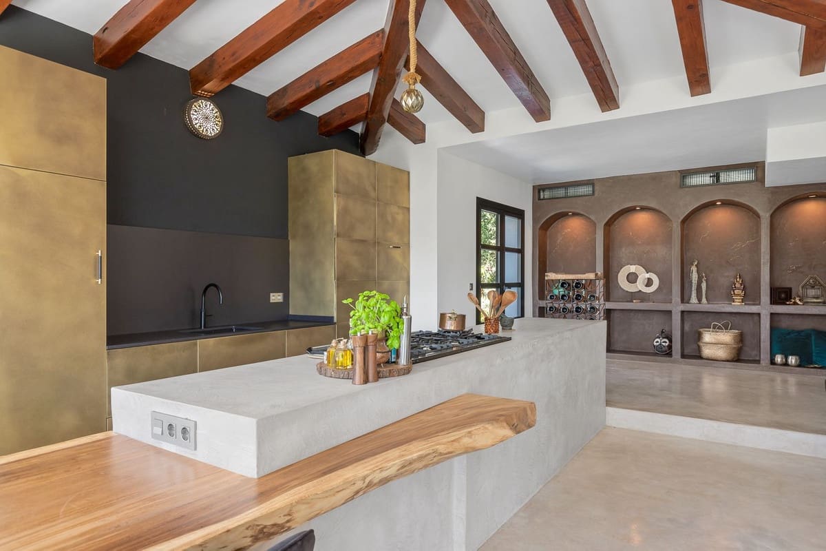 4 soveværelse Villa til salg i Alhaurin de la Torre med swimmingpool garage - € 2.000.000 (Ref: 8713833)