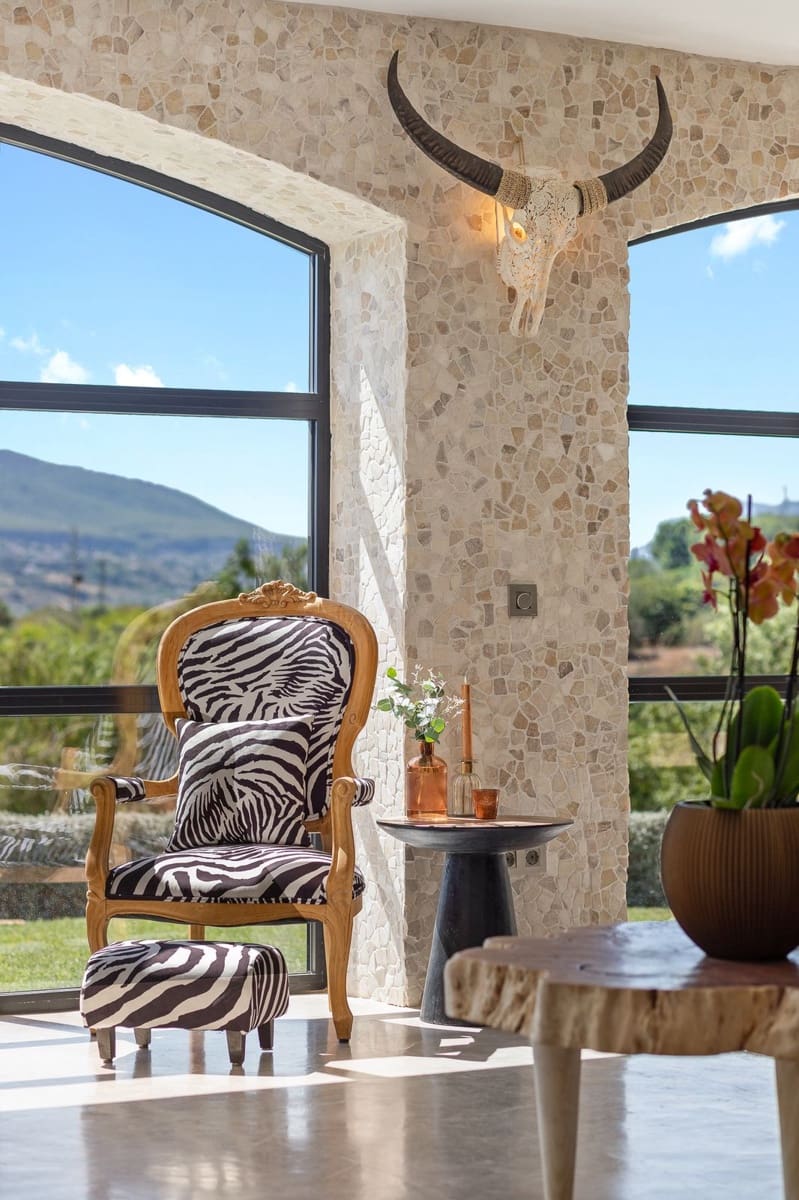 4 soveværelse Villa til salg i Alhaurin de la Torre med swimmingpool garage - € 2.000.000 (Ref: 8713833)