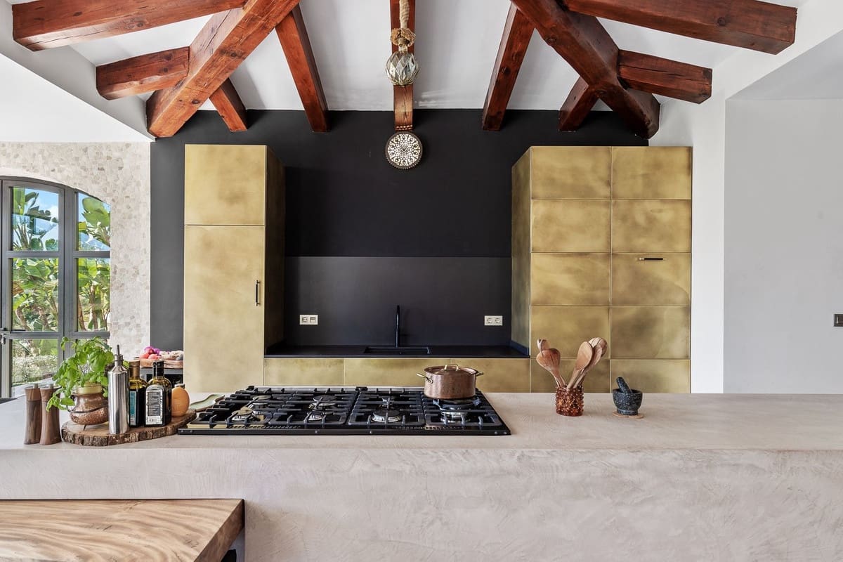 4 soverom Villa til salgs i Alhaurin el Grande med svømmebasseng garasje - € 2 000 000 (Ref: 8713834)