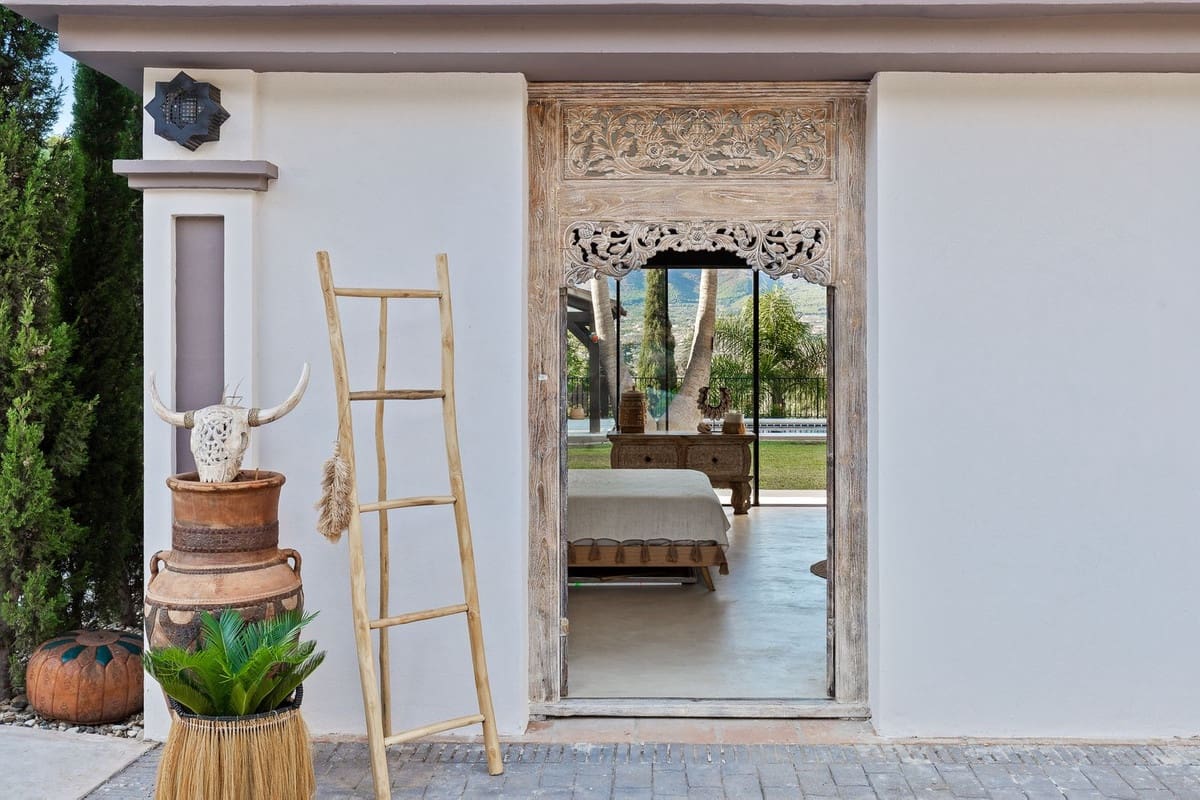 4 soverom Villa til salgs i Alhaurin el Grande med svømmebasseng garasje - € 2 000 000 (Ref: 8713834)