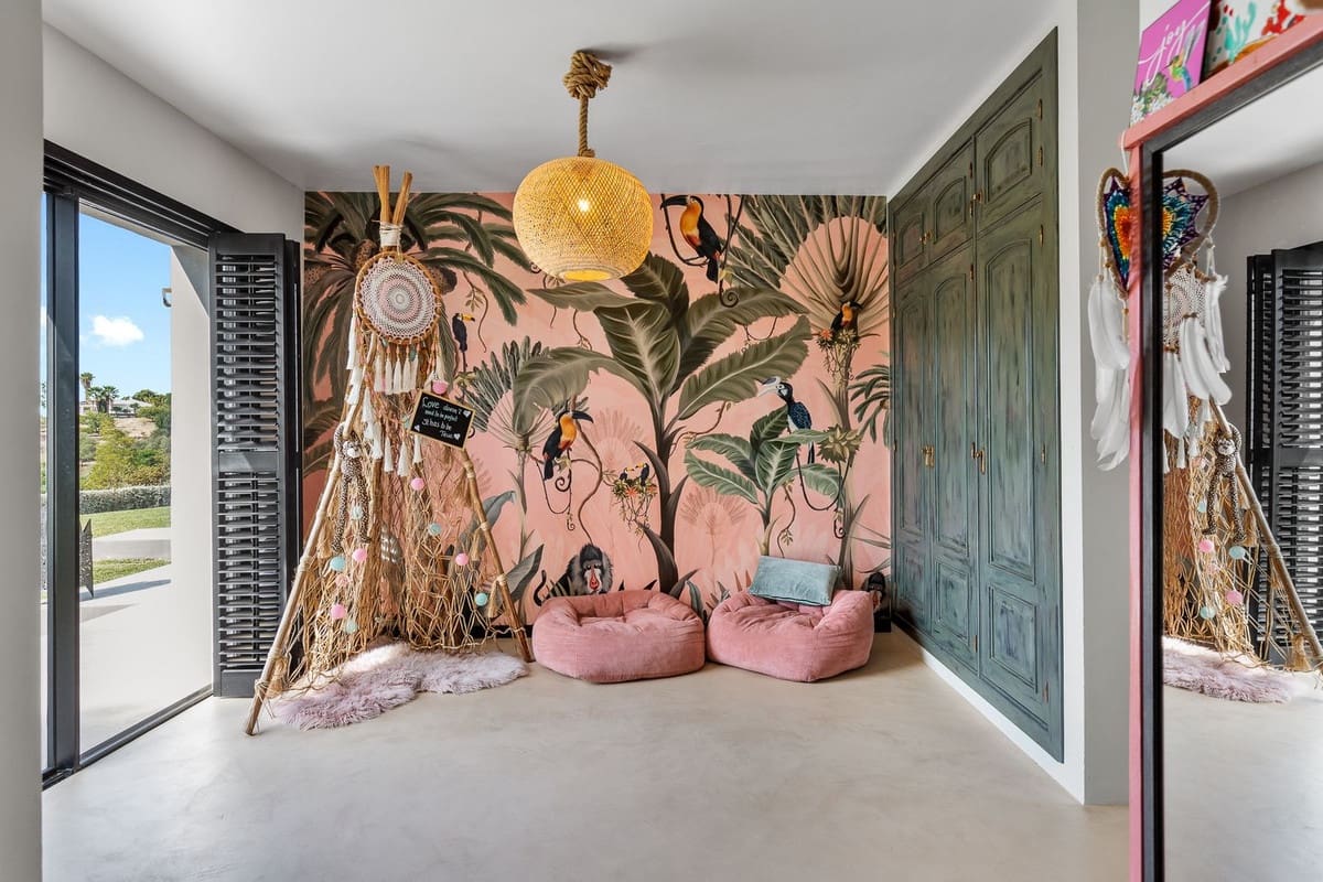 4 soverom Villa til salgs i Alhaurin el Grande med svømmebasseng garasje - € 2 000 000 (Ref: 8713834)