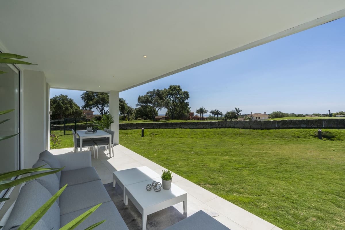 2 quarto Apartamento para venda em Sotogrande com piscina garagem - 405 000 € (Ref: 8738545)