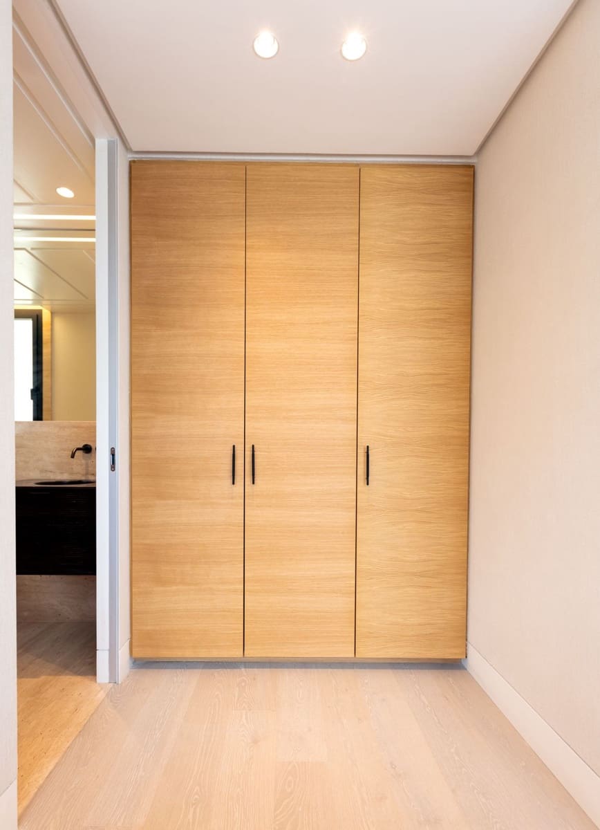 3 makuuhuone Huvila myytävänä paikassa Estepona mukana uima-altaan 
autotalli - 2 310 000 € (Ref: 8806728)