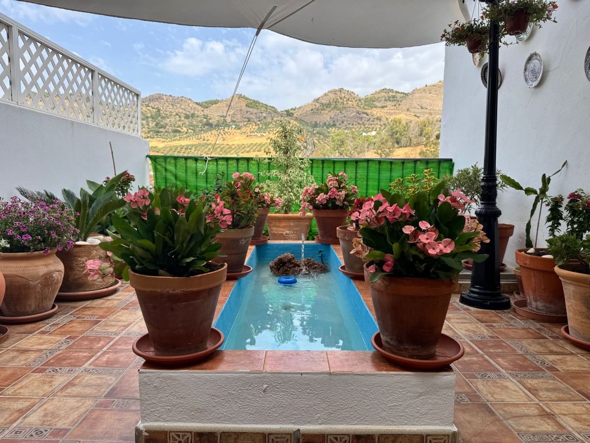 4 bedroom Townhouse for sale in Alora - € 399,000 (Ref: 9064576)