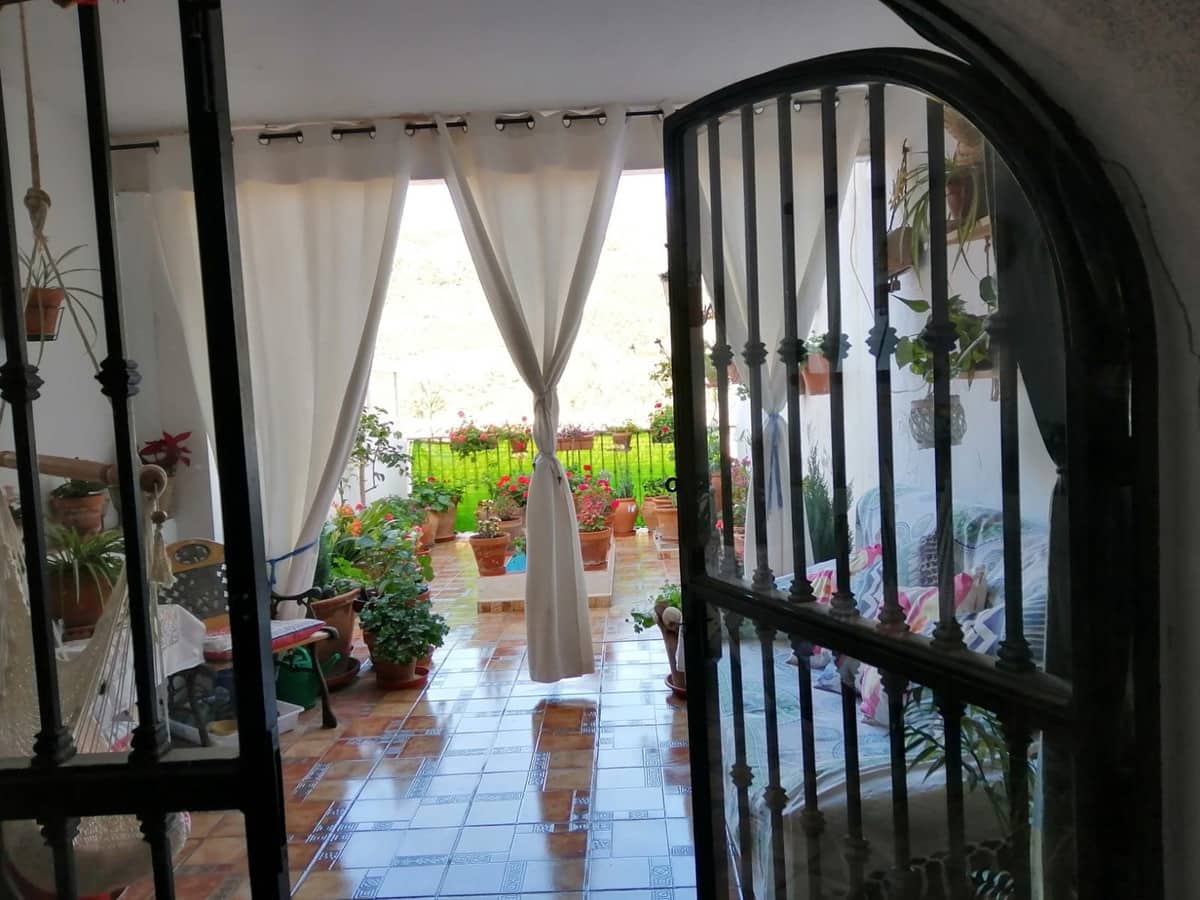 4 bedroom Townhouse for sale in Alora - € 399,000 (Ref: 9064576)