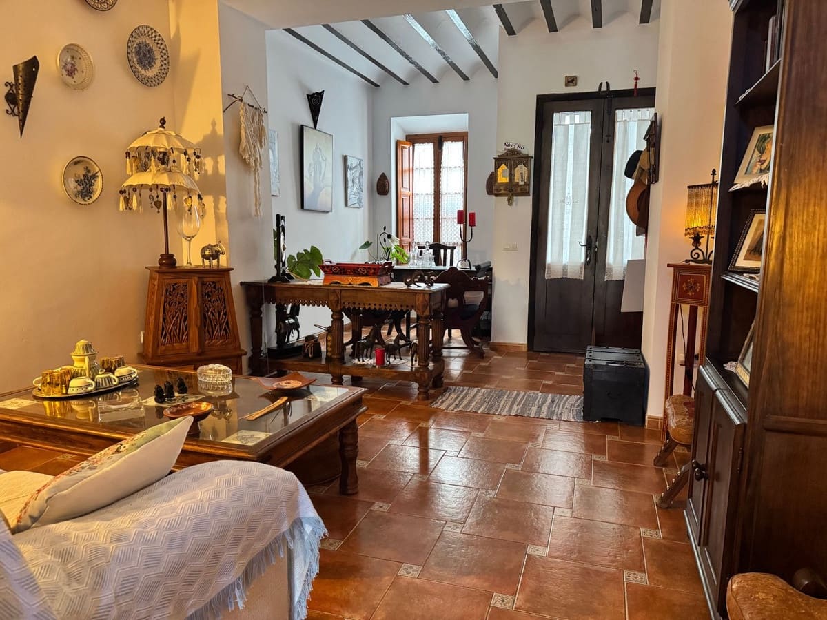 4 bedroom Townhouse for sale in Alora - € 399,000 (Ref: 9064576)