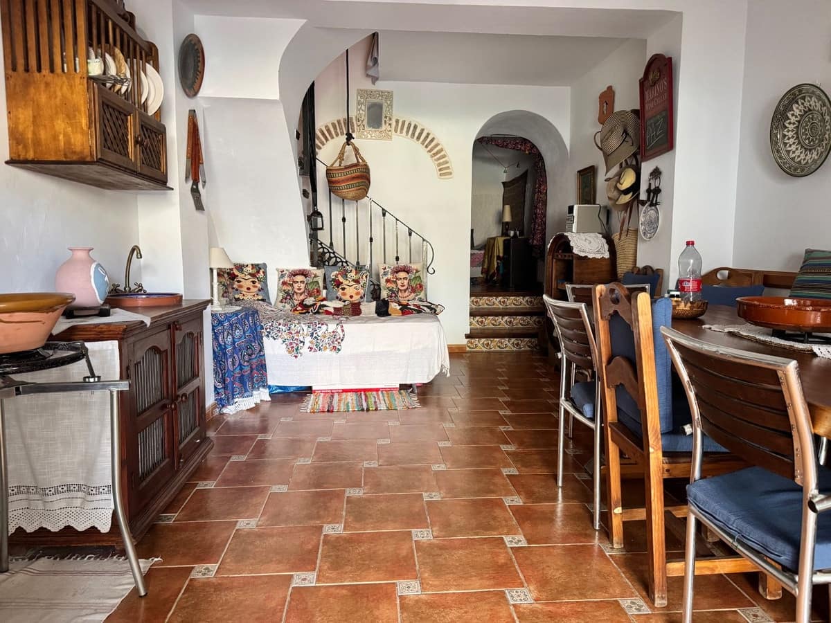 4 bedroom Townhouse for sale in Alora - € 399,000 (Ref: 9064576)