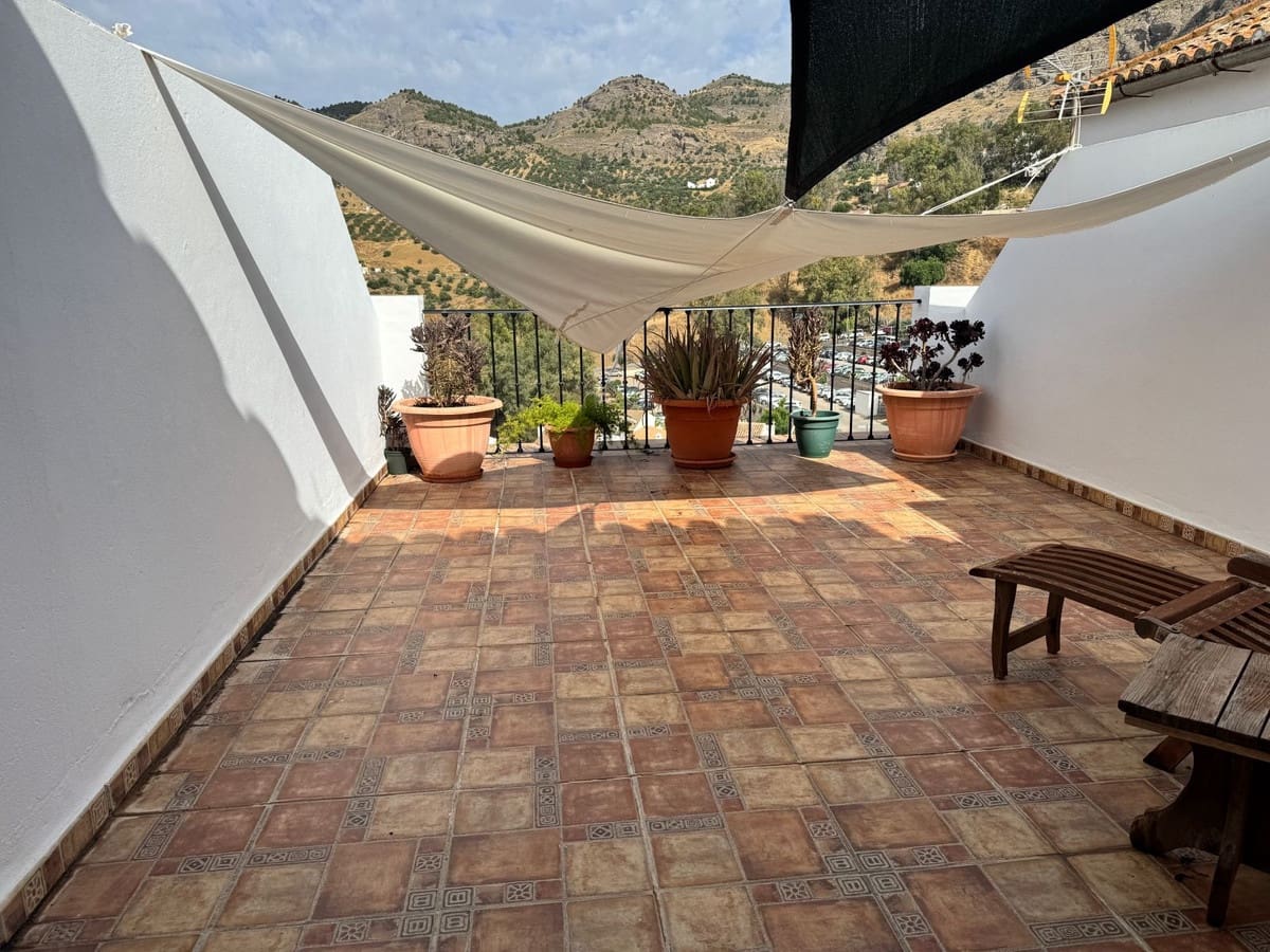 4 bedroom Townhouse for sale in Alora - € 399,000 (Ref: 9064576)